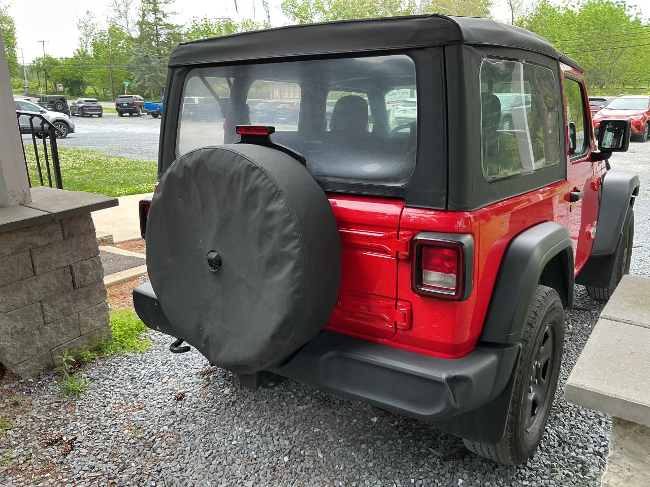 Jeep Wrangler Sport 4x4 2020