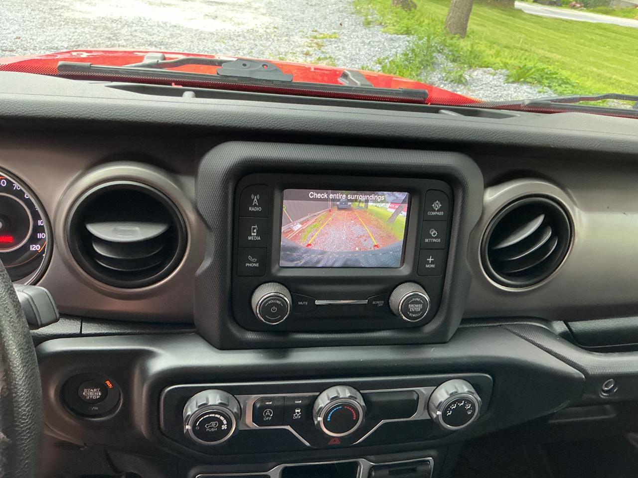 Jeep Wrangler Sport 4x4 2020