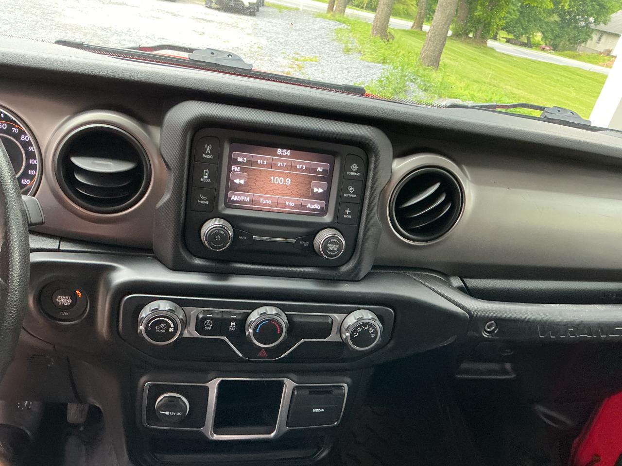 Jeep Wrangler Sport 4x4 2020