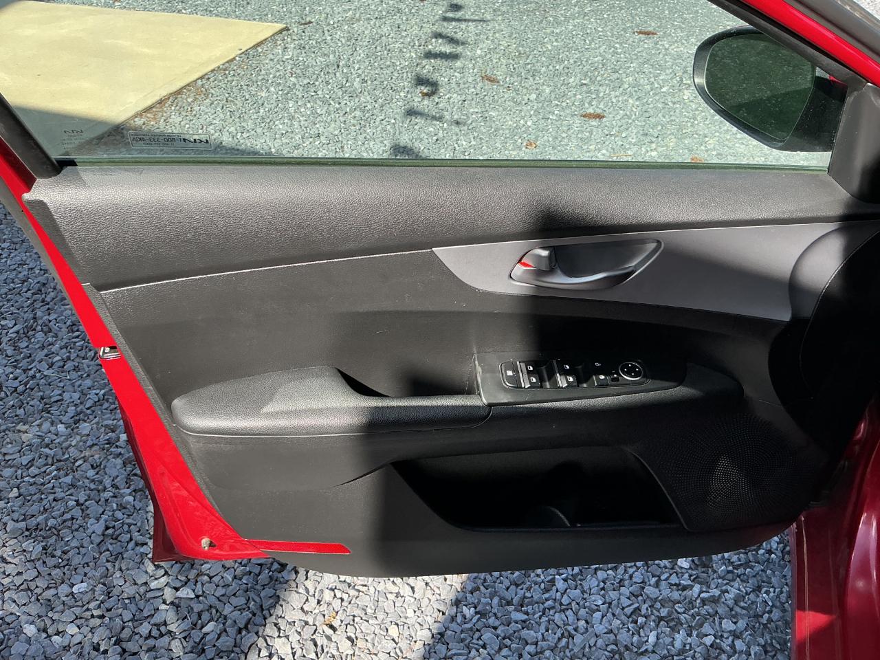 Kia Forte LXS IVT 2023