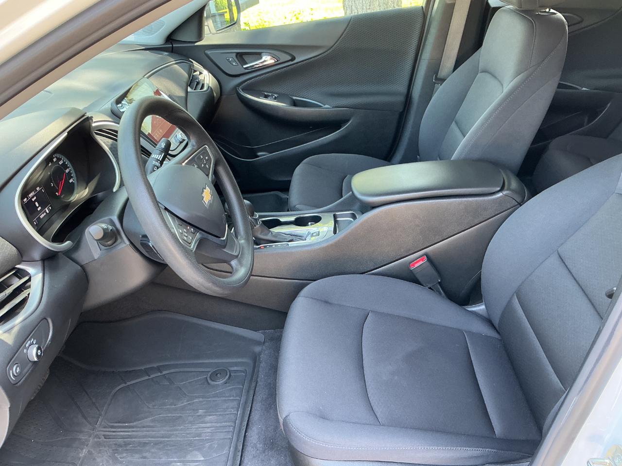 Chevrolet Malibu 4dr Sdn LS w/1FL 2023
