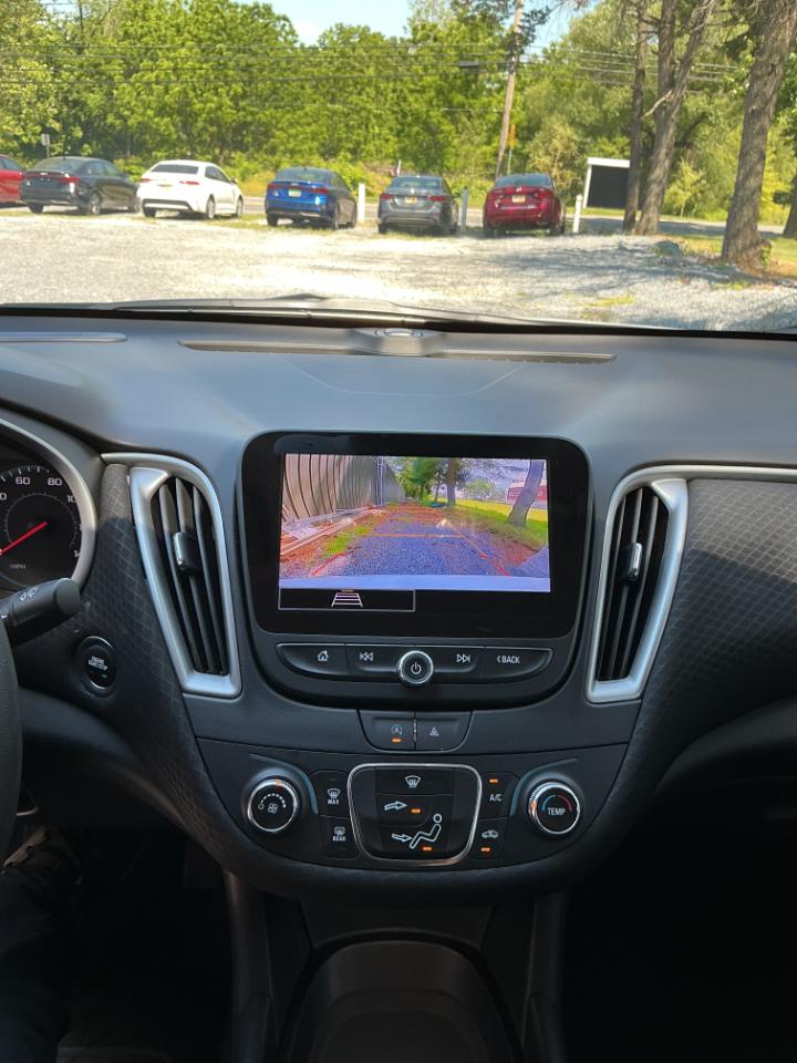 Chevrolet Malibu 4dr Sdn LS w/1FL 2023