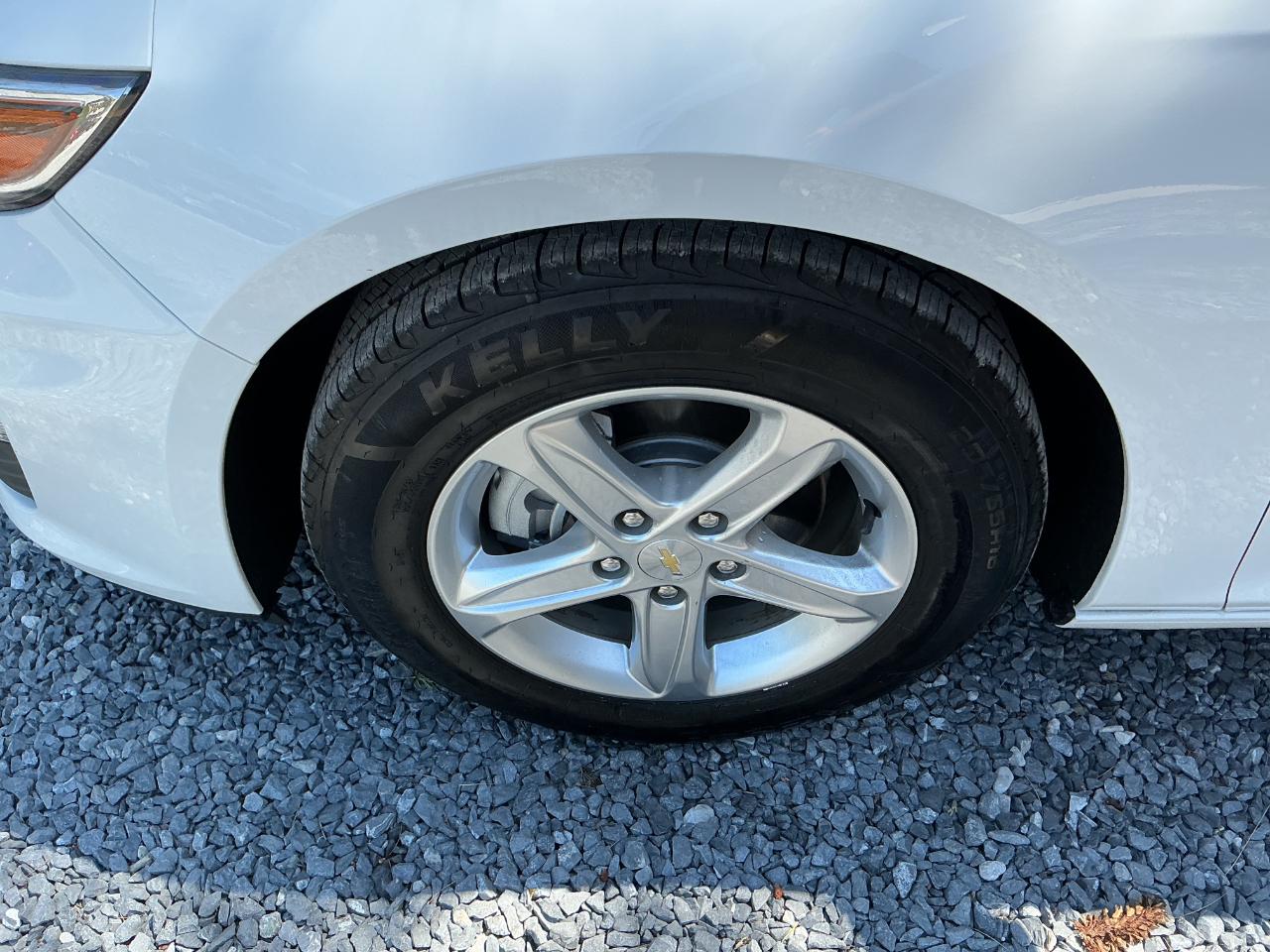 Chevrolet Malibu 4dr Sdn LS w/1FL 2023