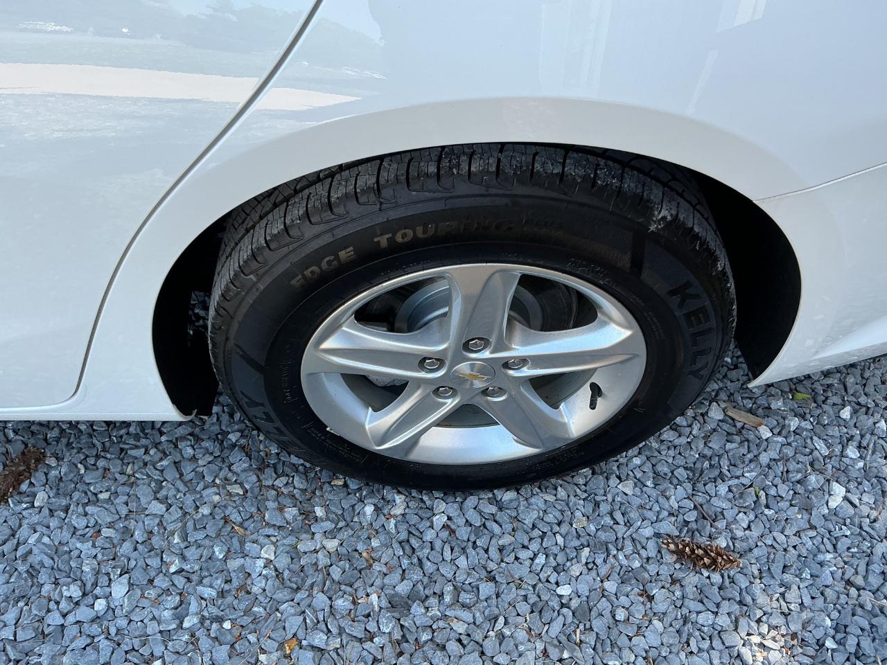 Chevrolet Malibu 4dr Sdn LS w/1FL 2023