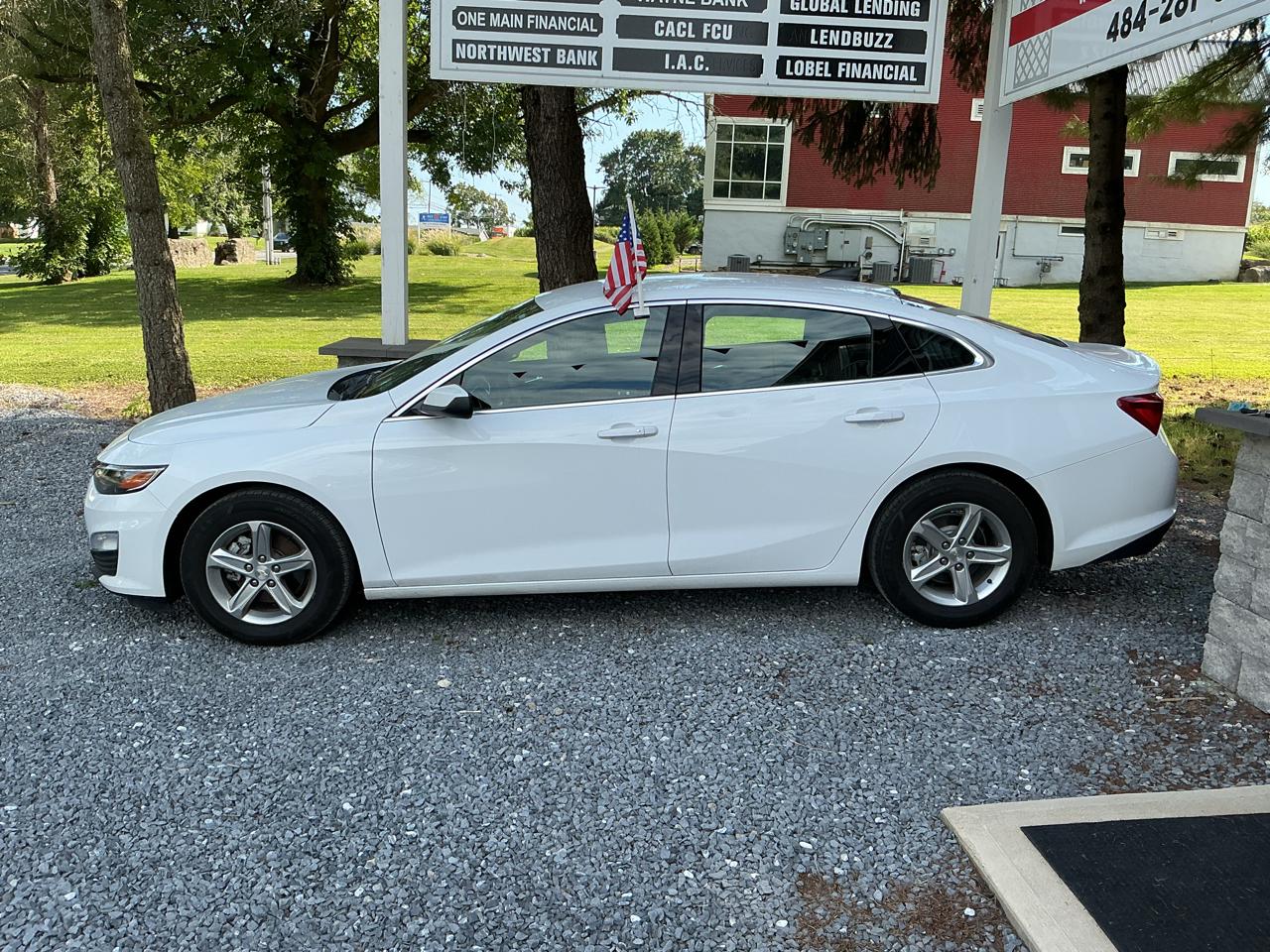 Chevrolet Malibu 4dr Sdn LS 2023