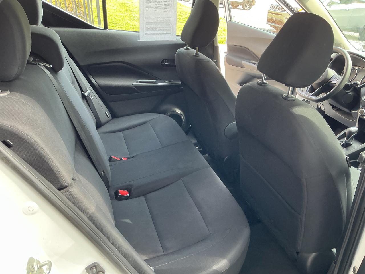 Nissan Kicks S FWD 2023