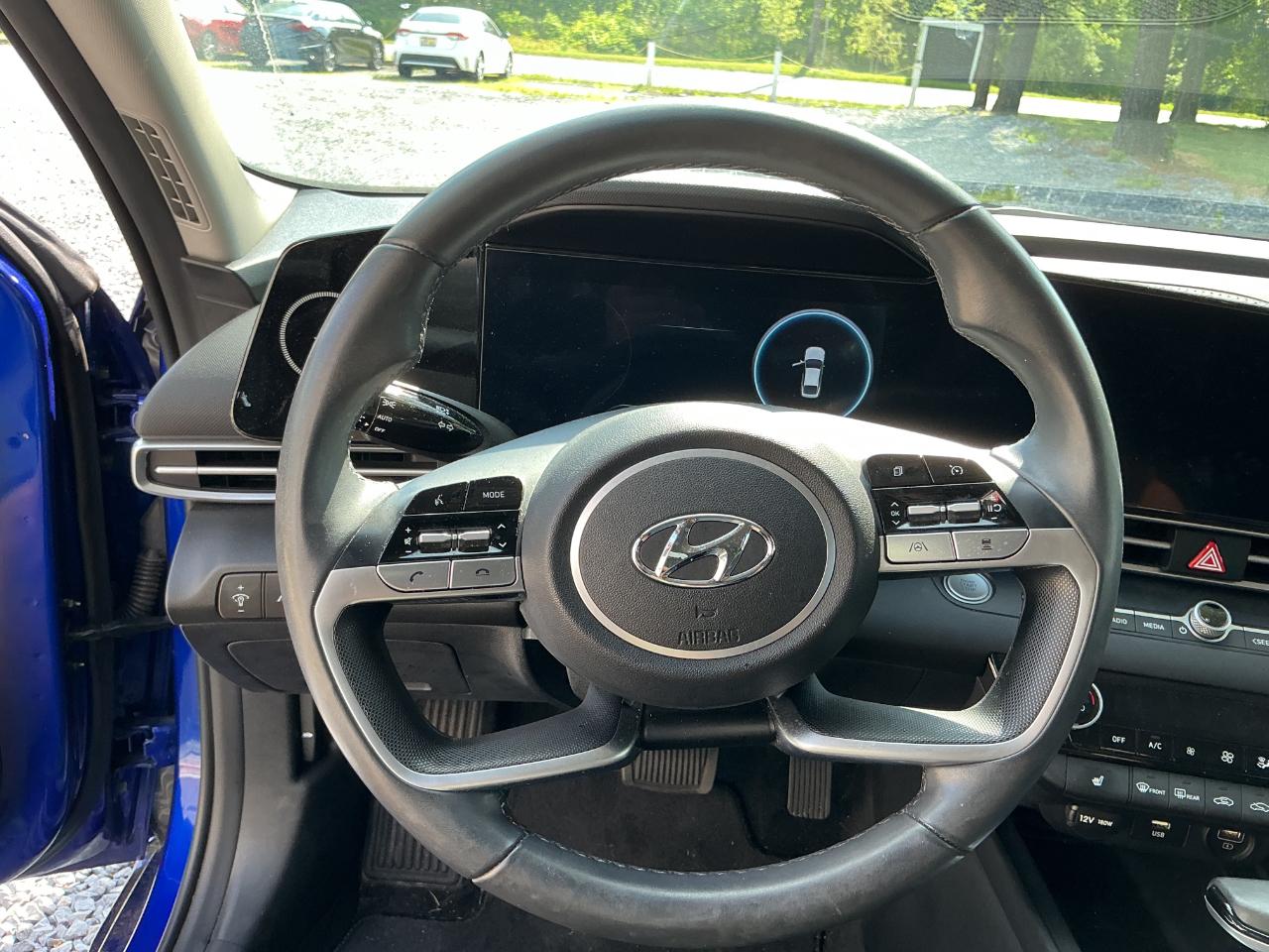 Hyundai Elantra SEL 2023