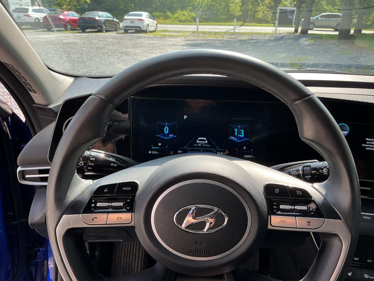 Hyundai Elantra SEL 2023