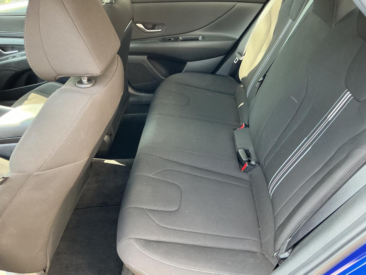Hyundai Elantra SEL 2023