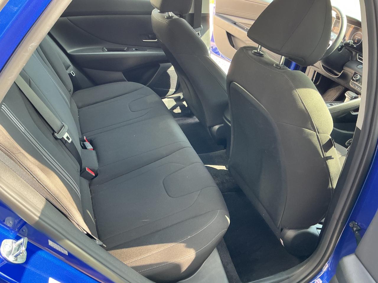 Hyundai Elantra SEL 2023