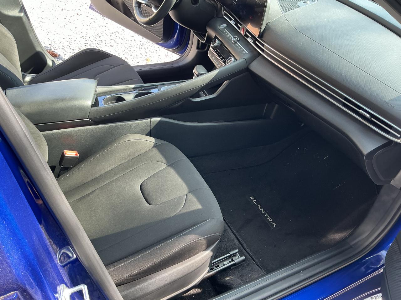 Hyundai Elantra SEL 2023
