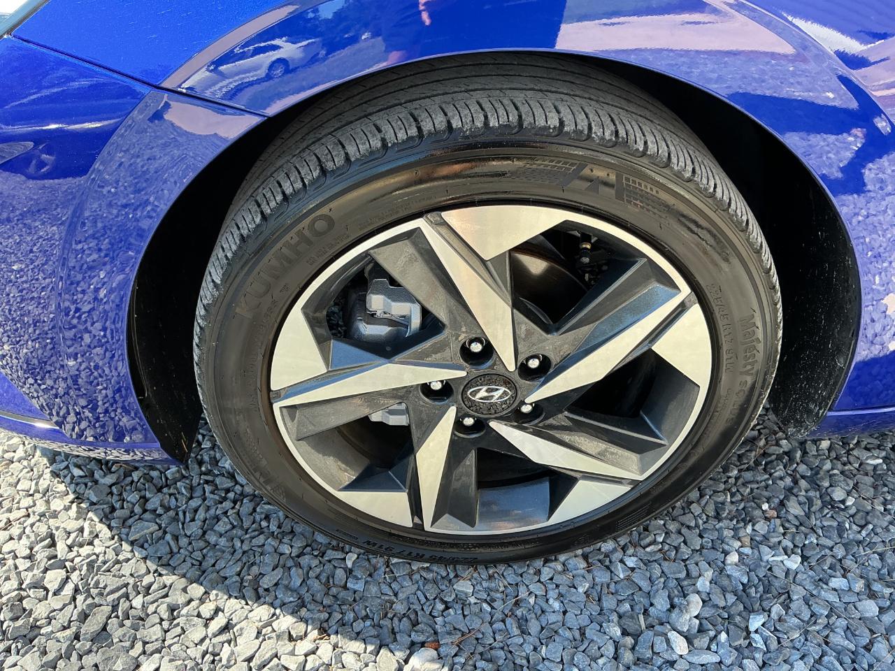 Hyundai Elantra SEL 2023