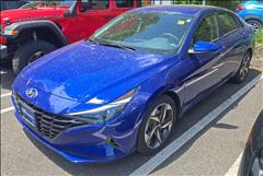 2023 Hyundai Elantra 