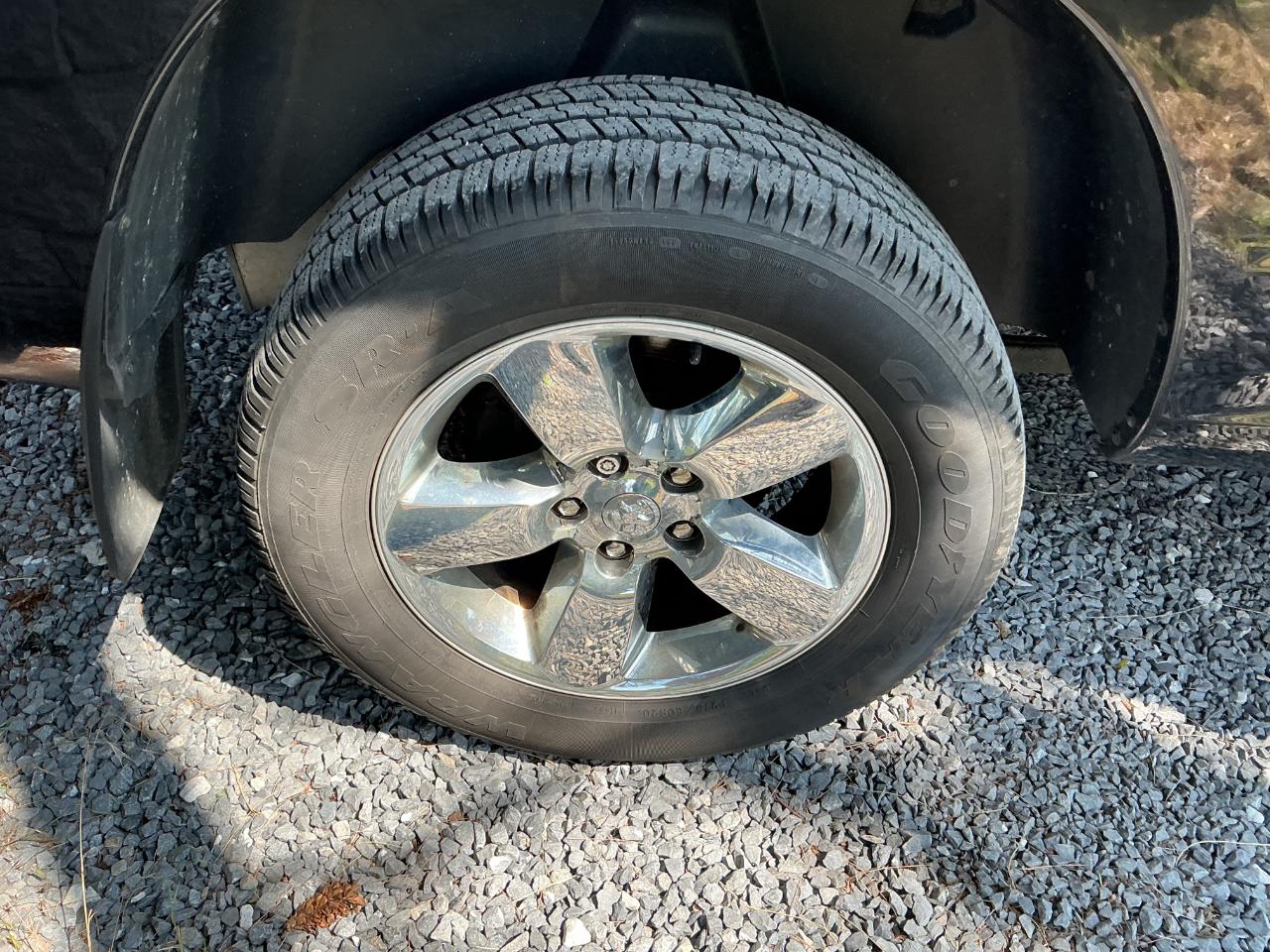RAM 1500 Big Horn 4x4 Quad Cab 6'4" Box 2018