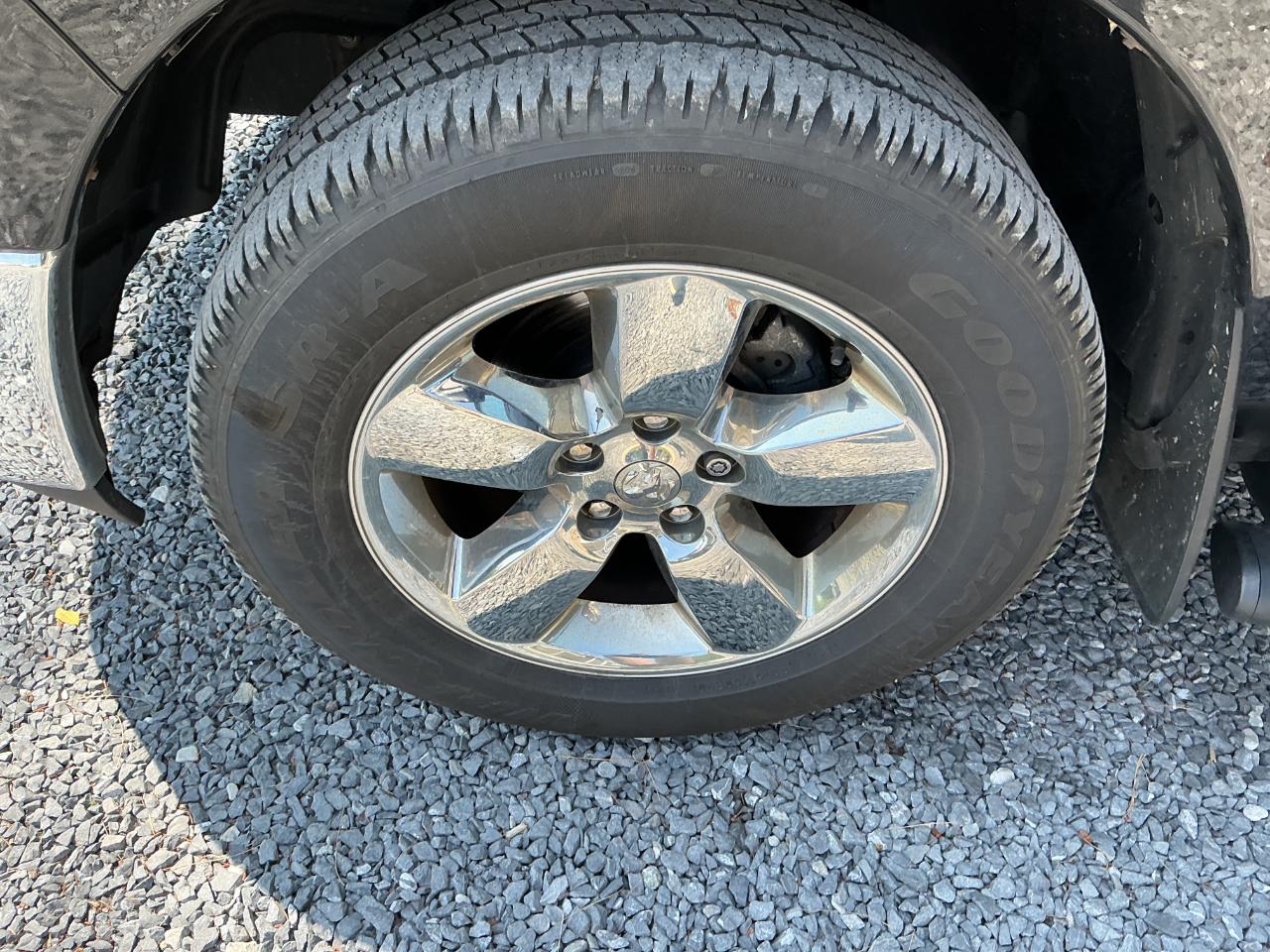 RAM 1500 Big Horn 4x4 Quad Cab 6'4" Box 2018