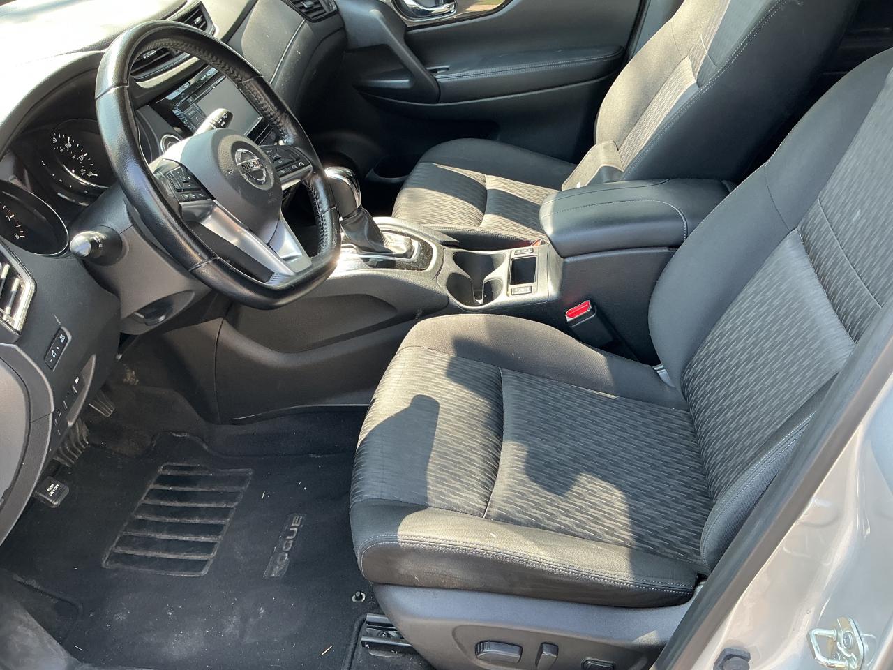 Nissan Rogue AWD SV 2020