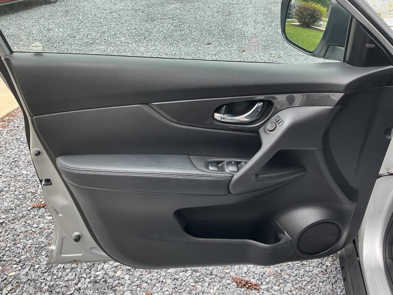 Nissan Rogue AWD SV 2020