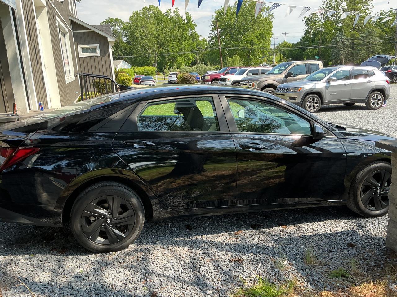 Hyundai Elantra SEL 2023