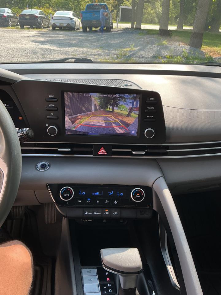 Hyundai Elantra SEL 2023