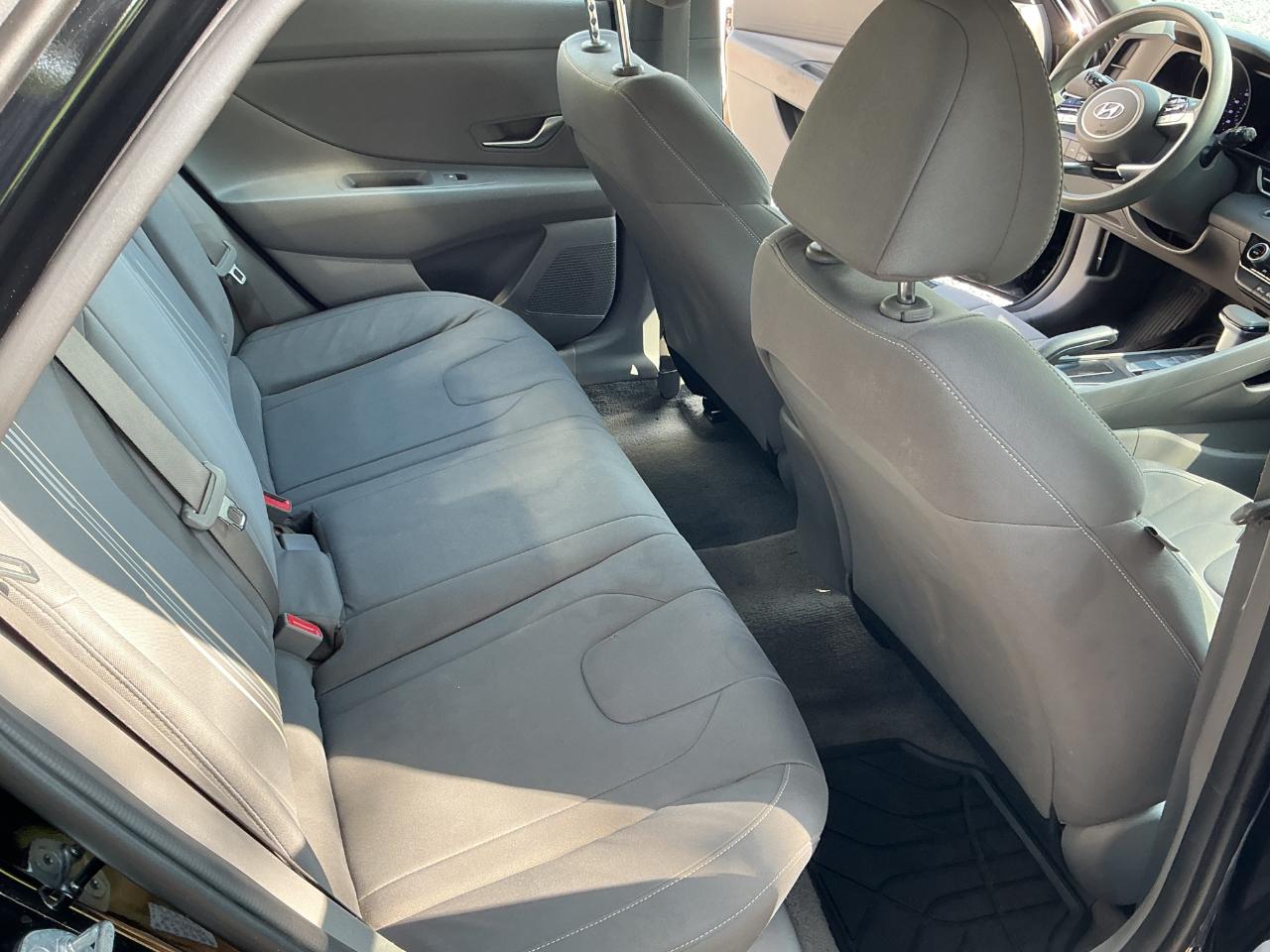 Hyundai Elantra SEL 2023