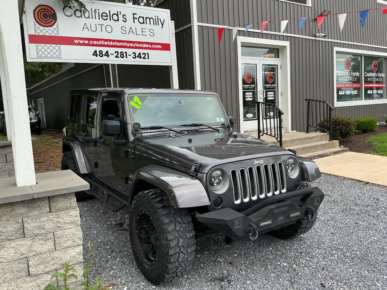 Jeep Wrangler Unlimited 4WD 4dr Sahara 2017