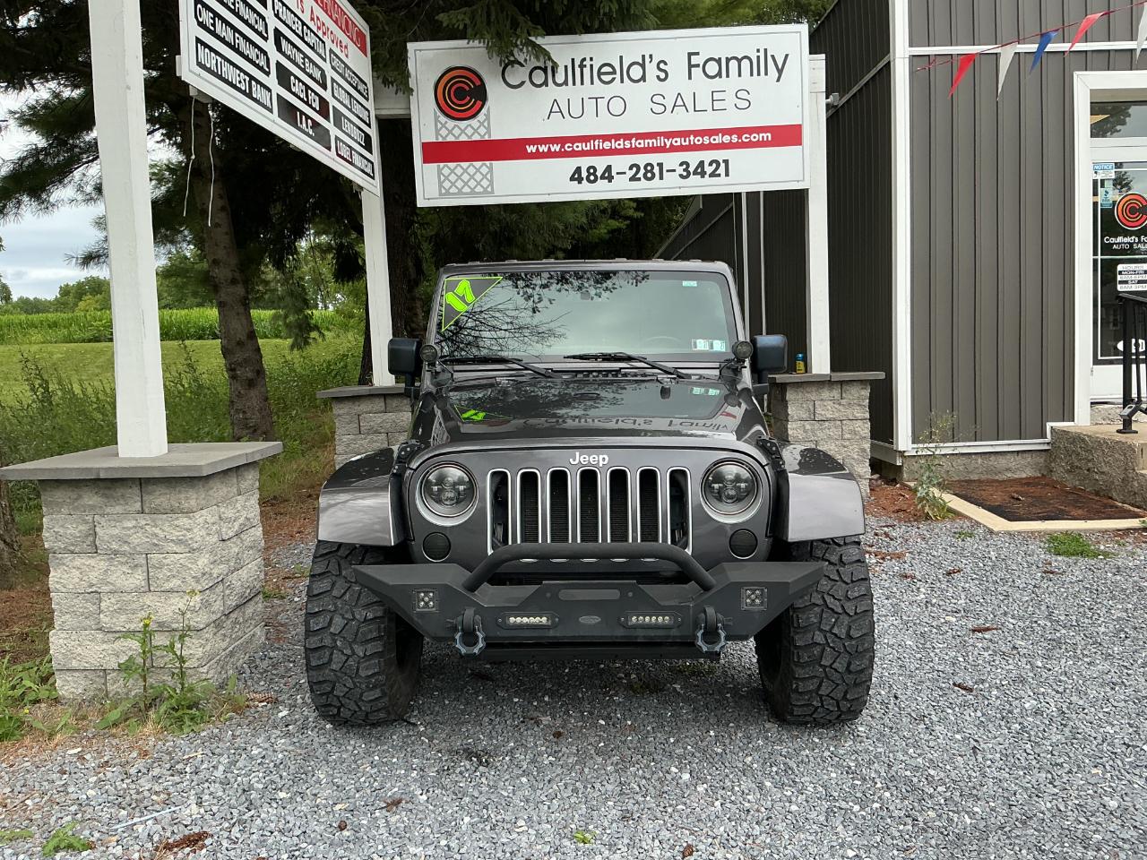 Jeep Wrangler Unlimited 4WD 4dr Sahara 2017