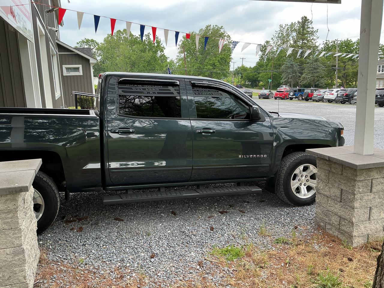 Chevrolet Silverado 1500 LTZ Z71 Crew Cab 4WD 2018
