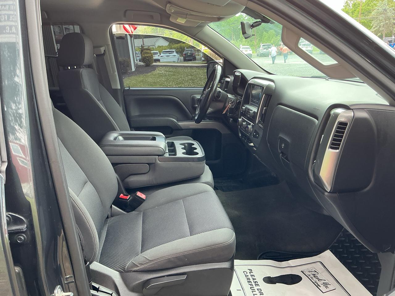 Chevrolet Silverado 1500 LTZ Z71 Crew Cab 4WD 2018