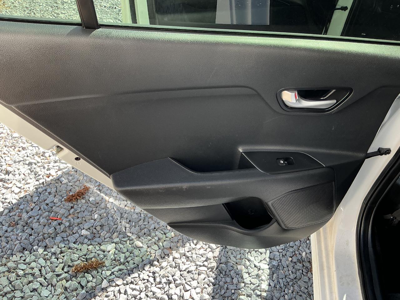Kia Rio LX IVT 2023