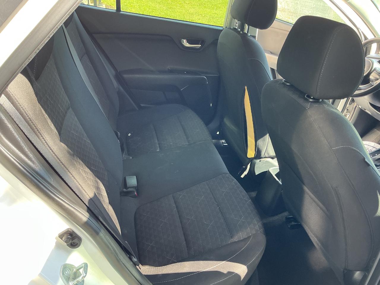 Kia Rio LX IVT 2023