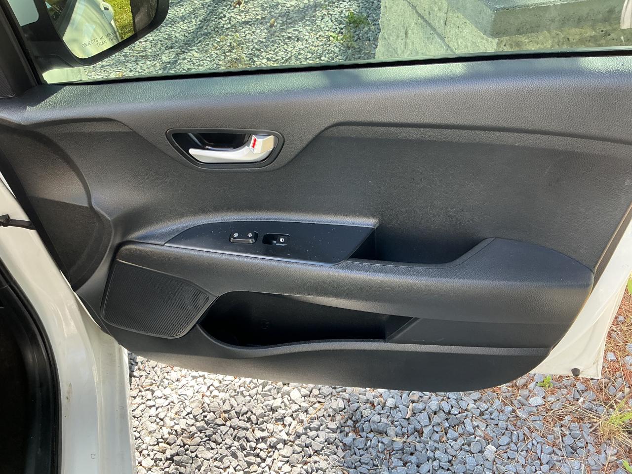 Kia Rio LX IVT 2023