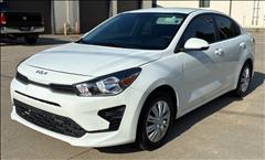 2023 Kia Rio 