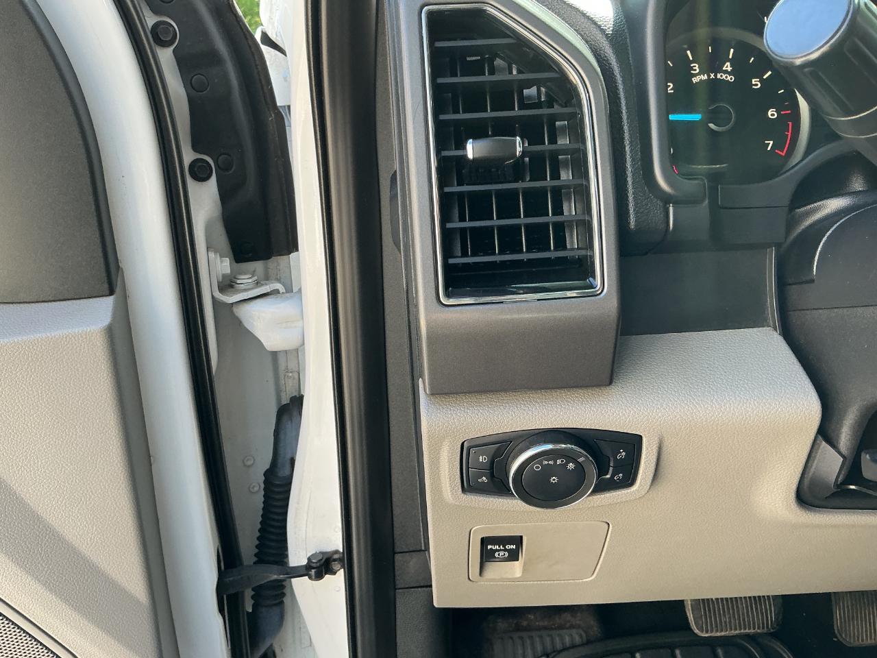 Ford F-150 XLT SuperCrew 5.5-ft. Bed 4WD 2018
