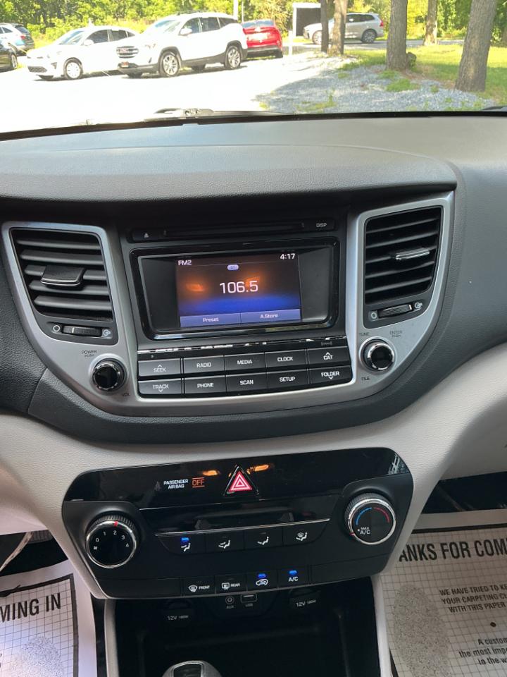 Hyundai Tucson SE 2017