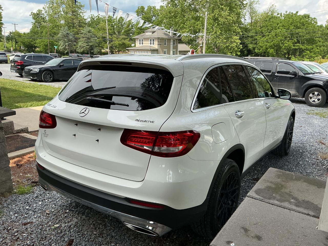Mercedes-Benz GLC GLC 300 4MATIC SUV 2018
