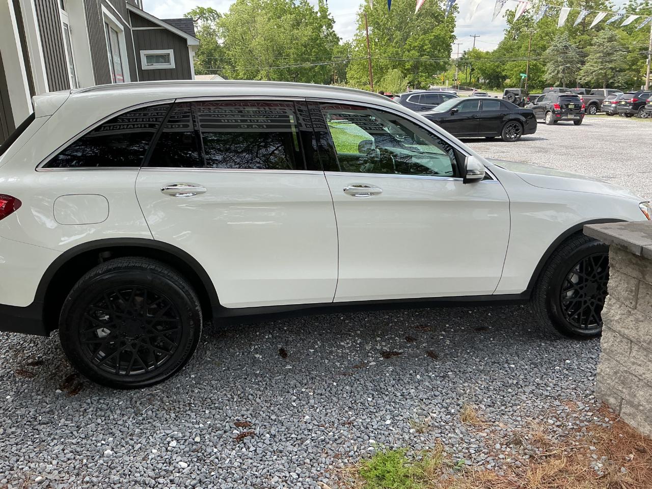 Mercedes-Benz GLC GLC 300 4MATIC SUV 2018