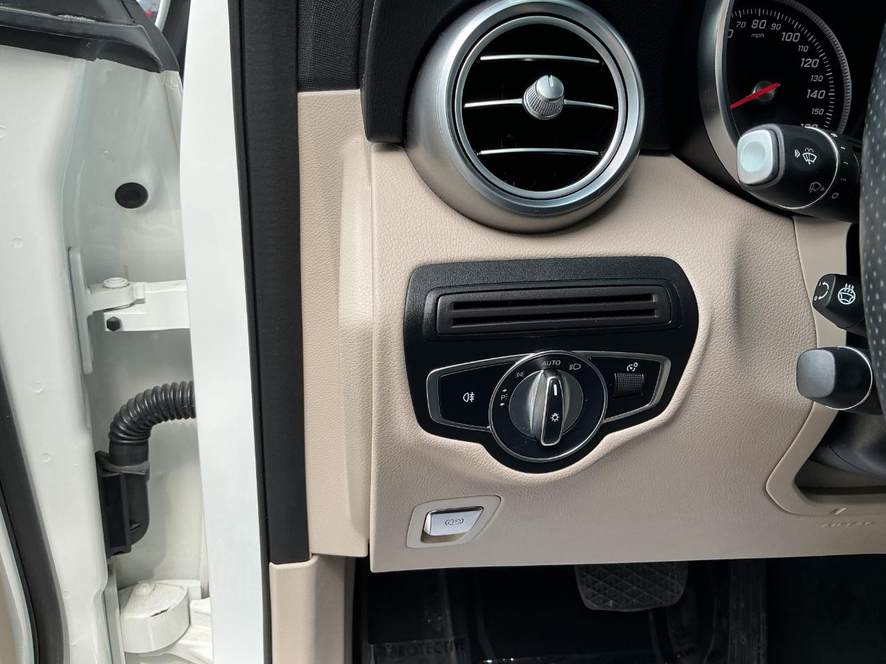 Mercedes-Benz GLC GLC 300 4MATIC SUV 2018