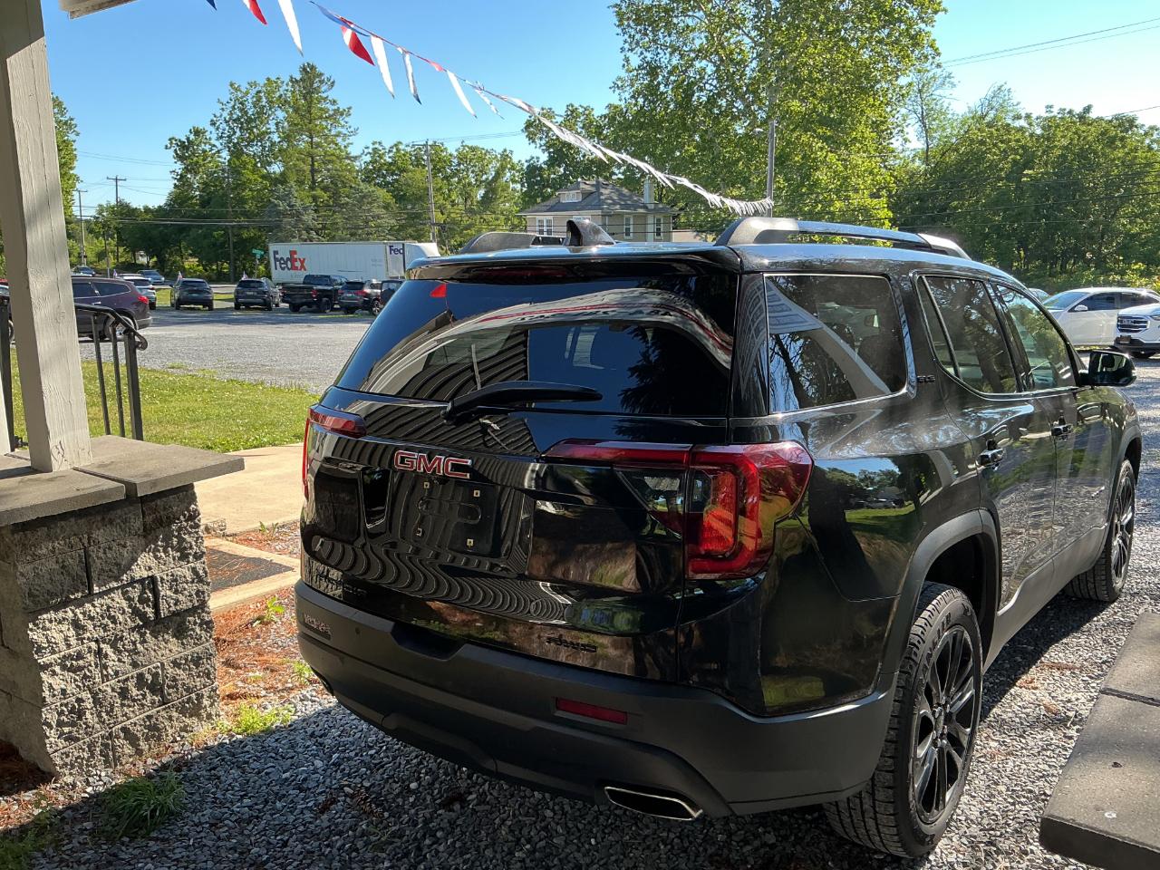 GMC Acadia AWD 4dr SLE 2022