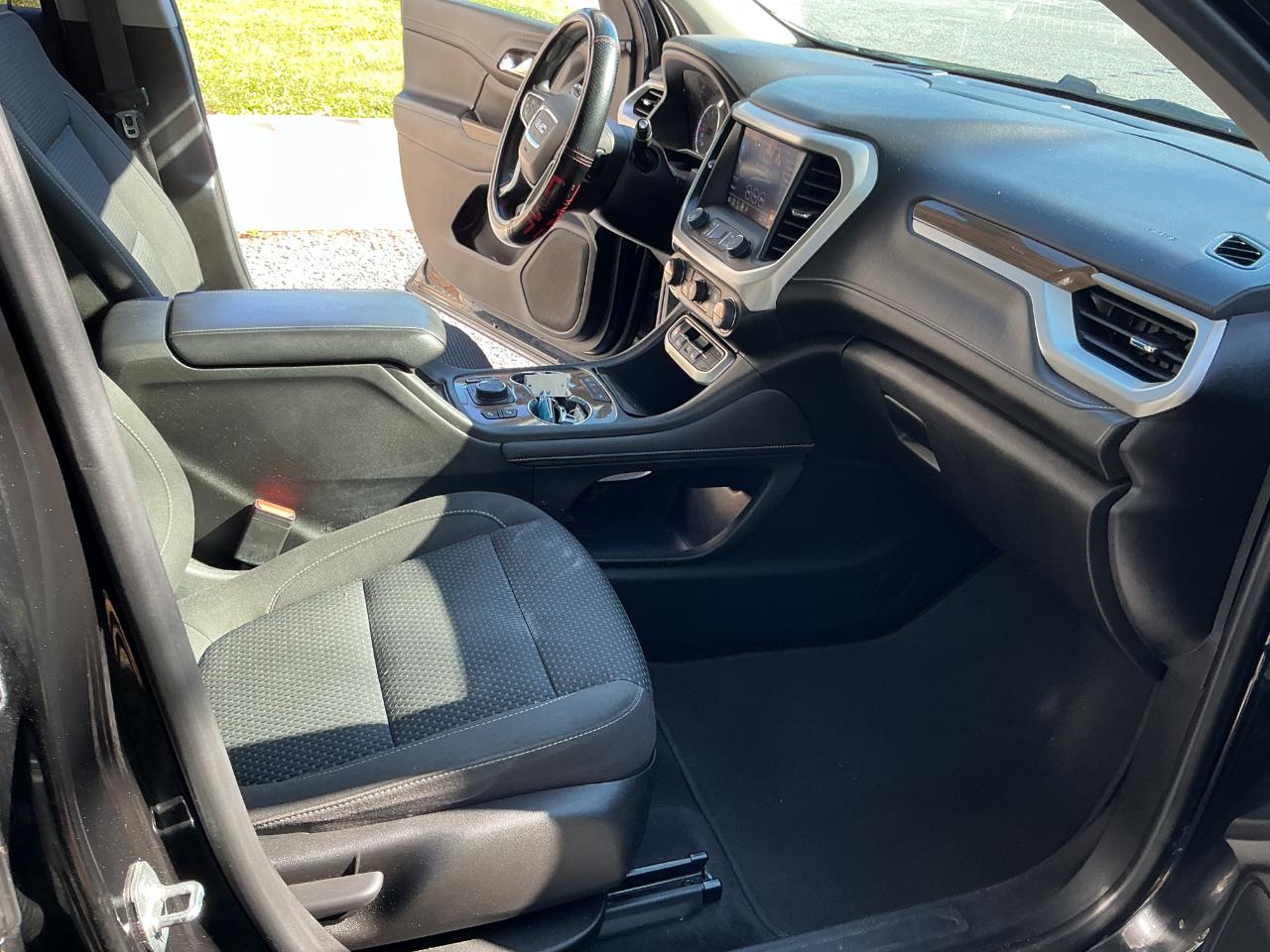 GMC Acadia AWD 4dr SLE 2022