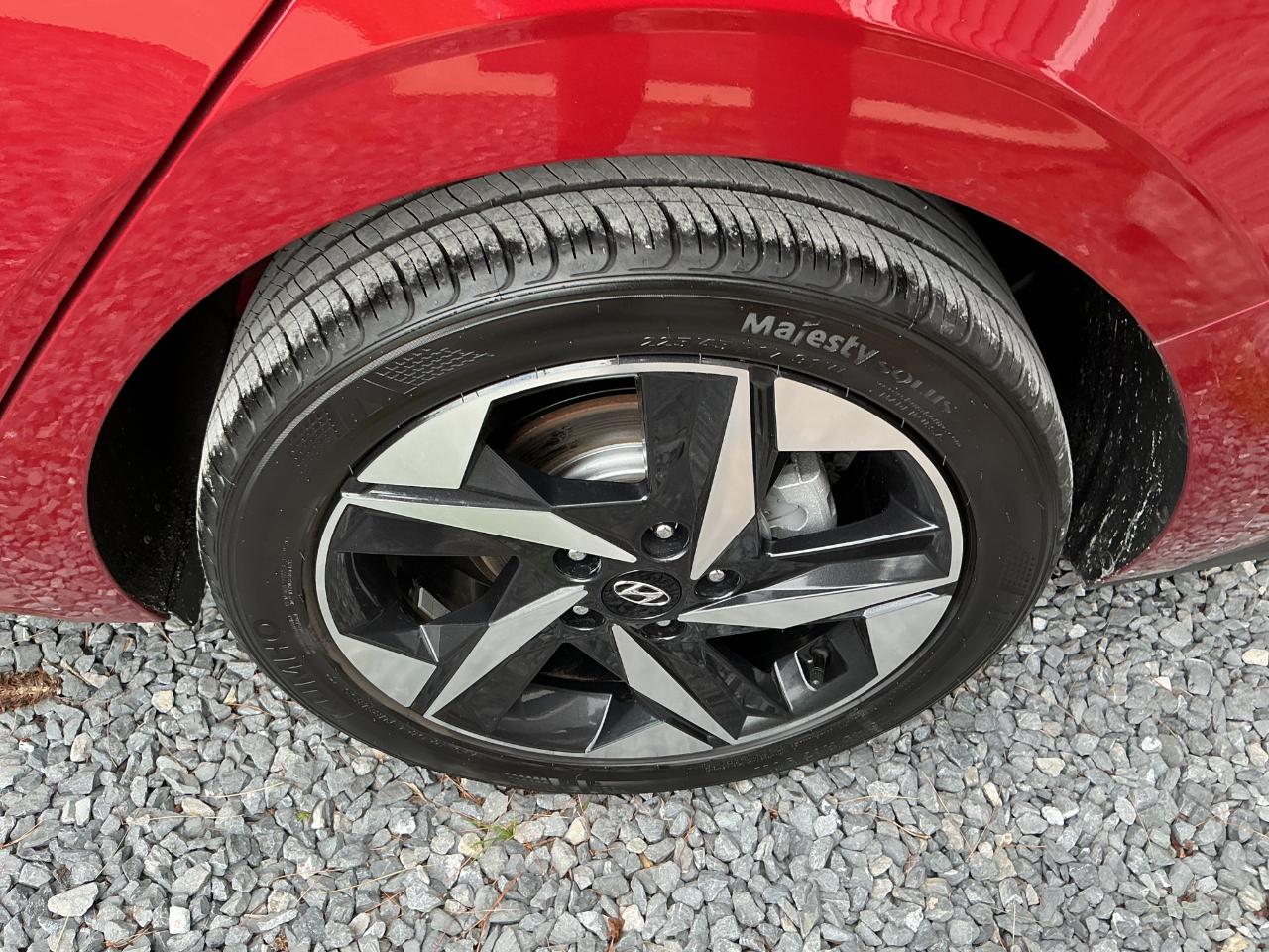 Hyundai Elantra SEL 2023