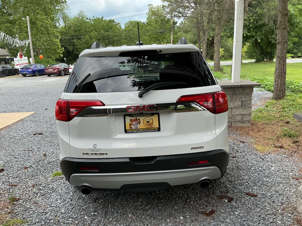 GMC Acadia AWD 4dr SLE w/SLE-2 2019