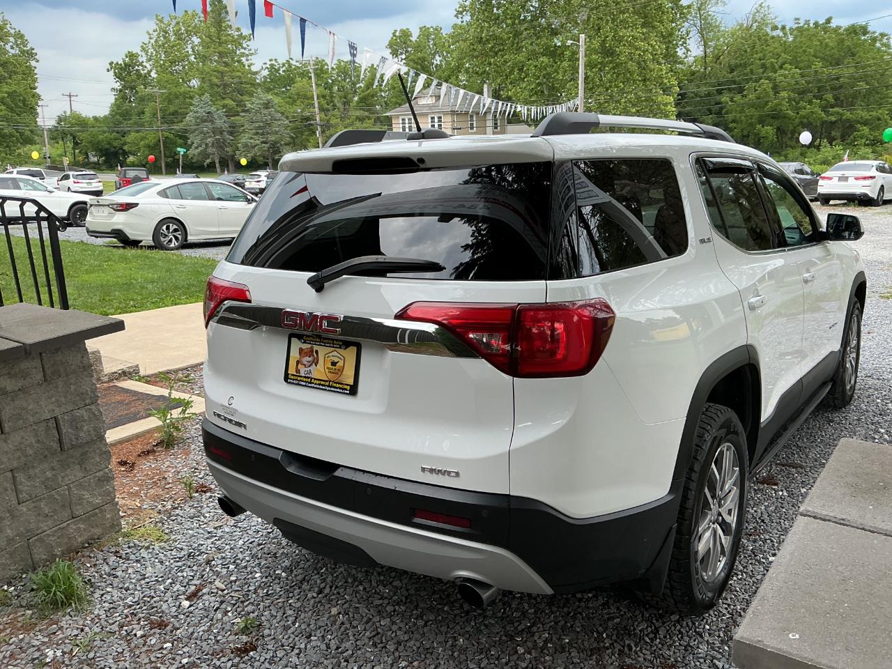 GMC Acadia AWD 4dr SLE w/SLE-2 2019