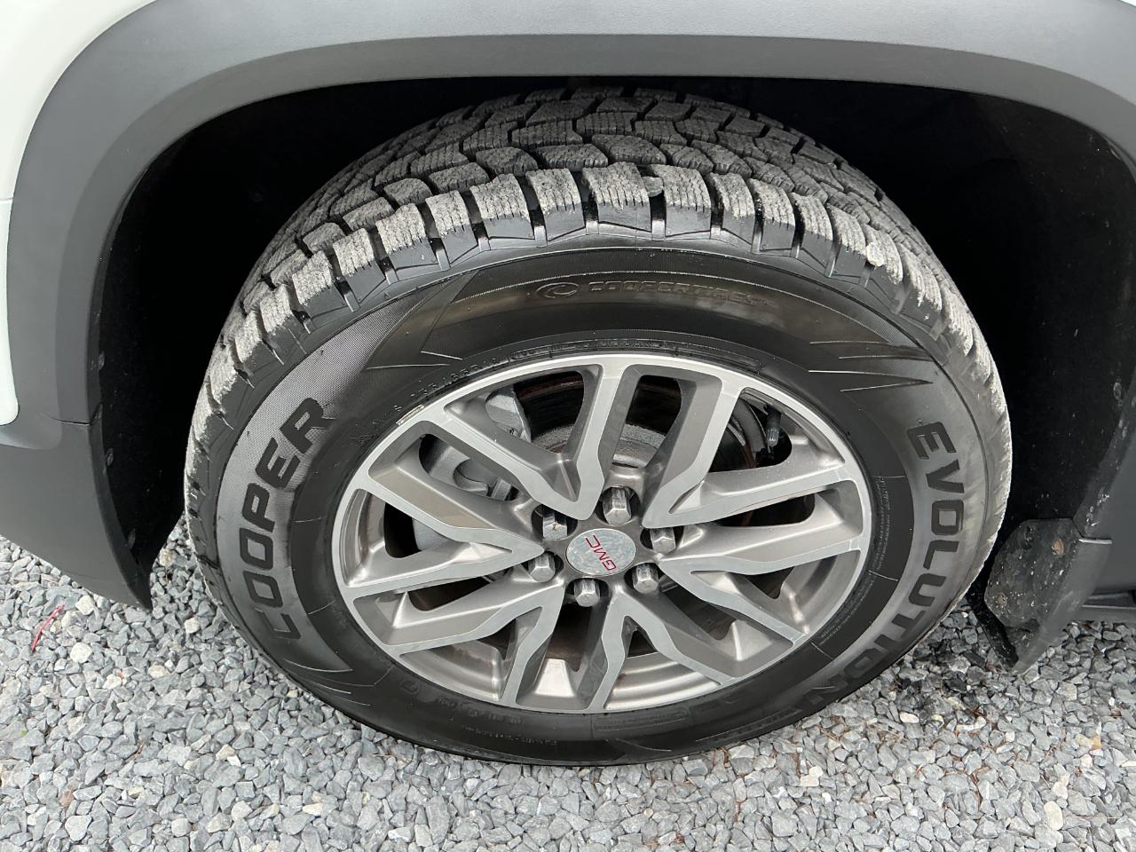 GMC Acadia AWD 4dr SLE w/SLE-2 2019