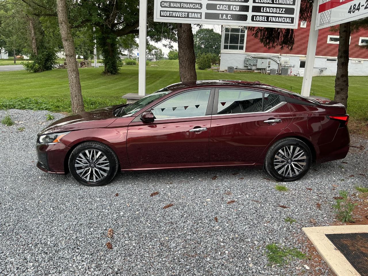 Nissan Altima 2.5 SV Sedan 2023
