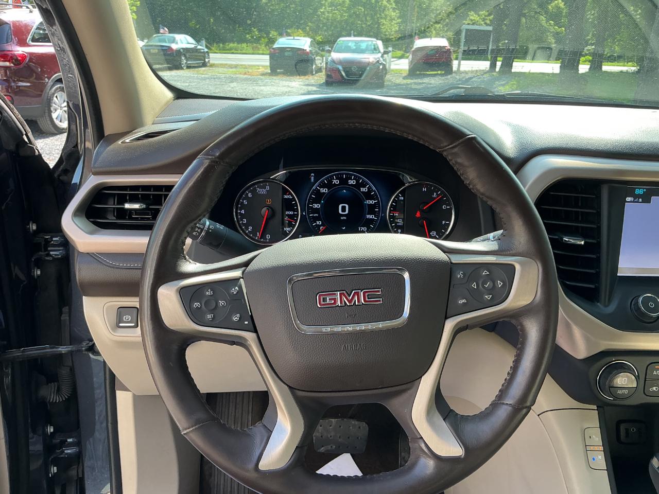 GMC Acadia AWD 4dr Denali 2019