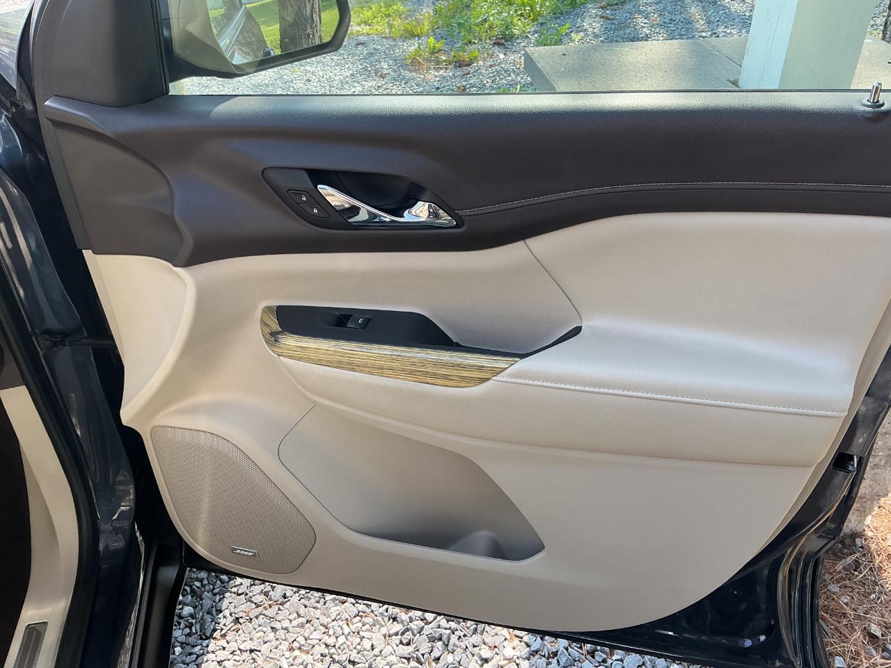 GMC Acadia AWD 4dr Denali 2019