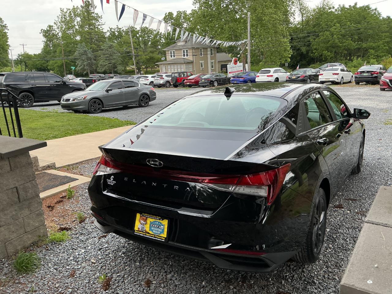 Hyundai Elantra SEL 2023