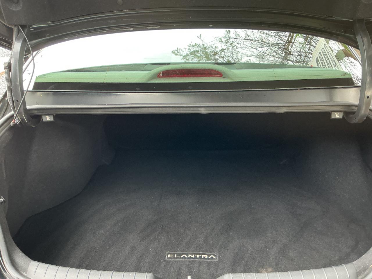 Hyundai Elantra SEL 2023