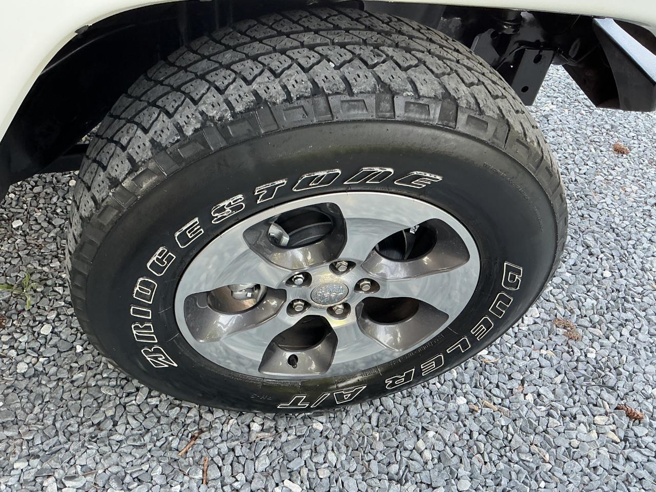 Jeep Wrangler Unlimited 4WD 4dr Sahara 2017