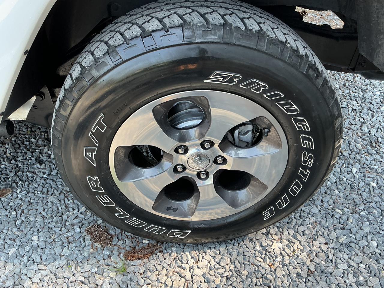 Jeep Wrangler Unlimited 4WD 4dr Sahara 2017